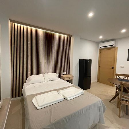 Apartamentos Postiguet Аліканте Екстер'єр фото