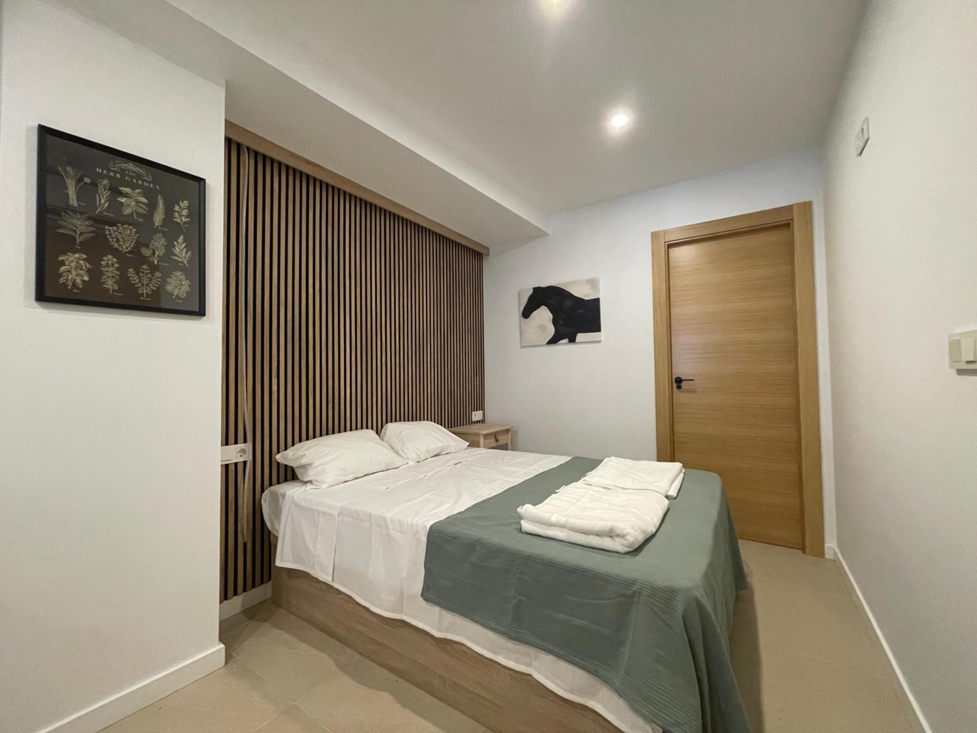 Apartamentos Postiguet Аліканте Екстер'єр фото